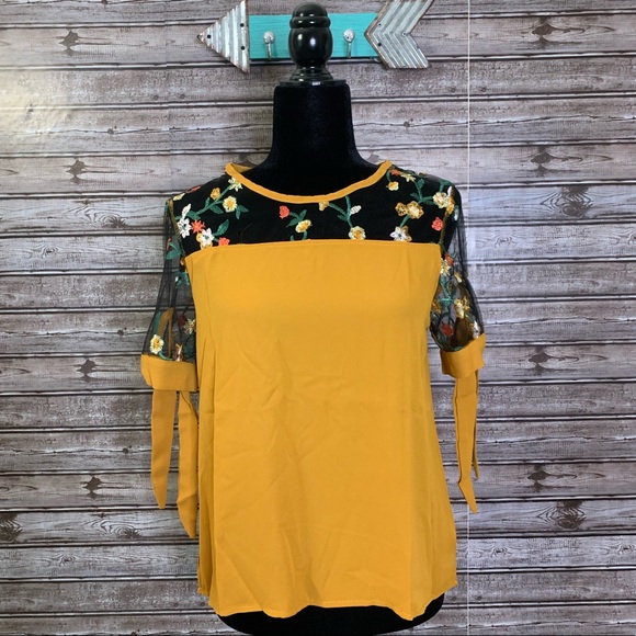 Mustard Floral Blouse - Picture 3 of 9